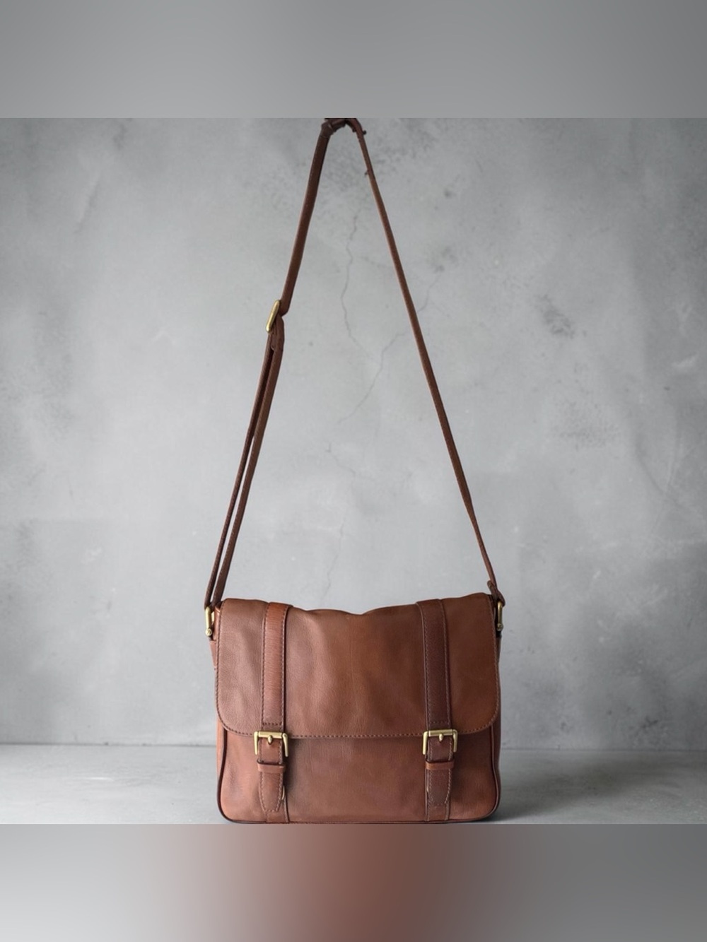 Fossil Unisex Messenger Bag Crossbody with Multiple Pockets – Adjustable Strap